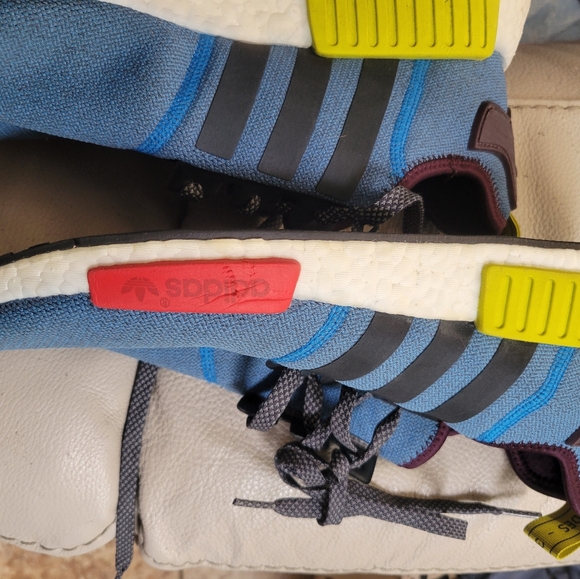 Adidas Men Boost - Picture 13 of 16